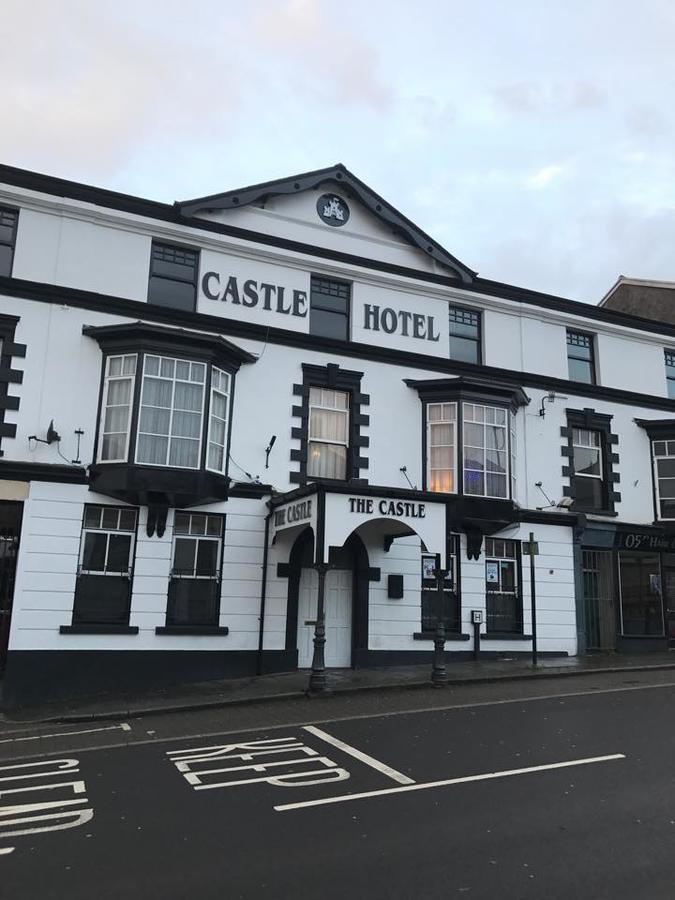 The Castle Lodge Tredegar Екстер'єр фото